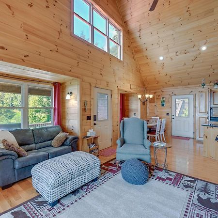 Warm And Cozy Cabin With Deck On Top Of The Blue Ridge Fancy Gap Esterno foto