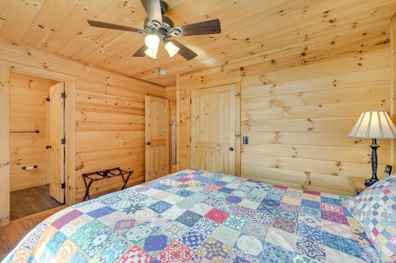 Warm And Cozy Cabin With Deck On Top Of The Blue Ridge Fancy Gap Esterno foto