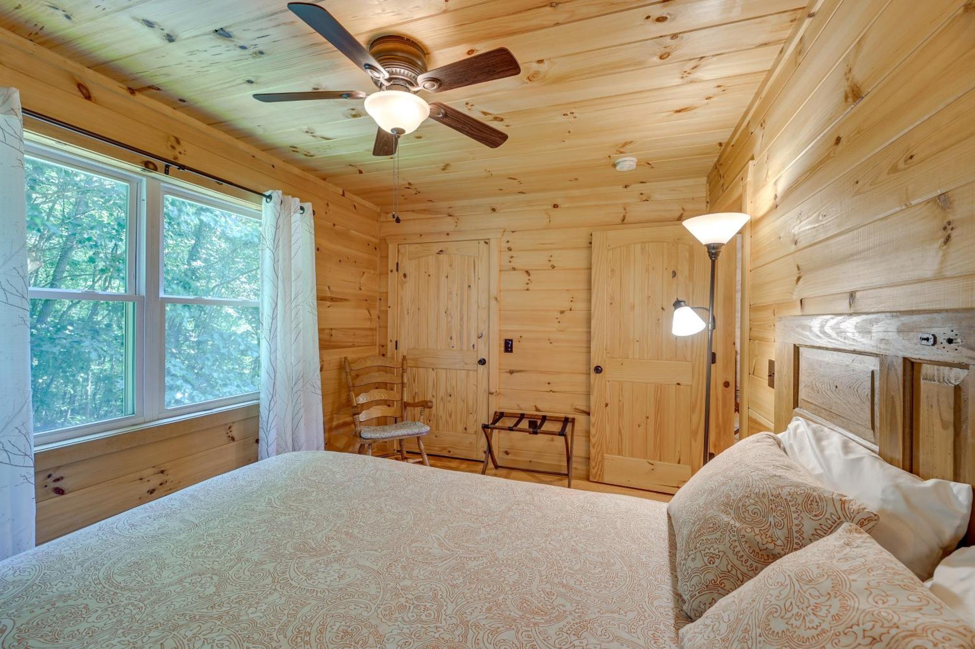 Warm And Cozy Cabin With Deck On Top Of The Blue Ridge Fancy Gap Esterno foto